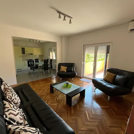 Apartment Paulina Zadar